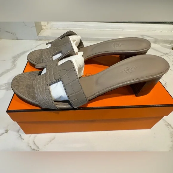 Hermes Oasis Custom Alligator Sandals Size 41.5 - Picture 5 of 15